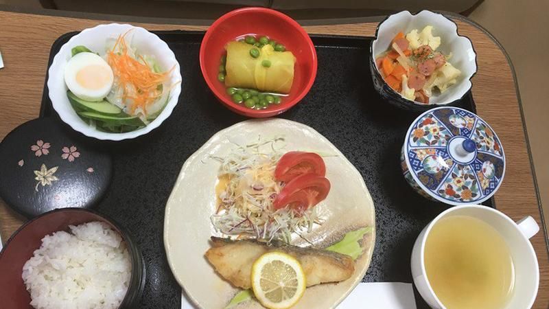 Жінка була шокована, чим її нагодували в японському пологовому будинку 