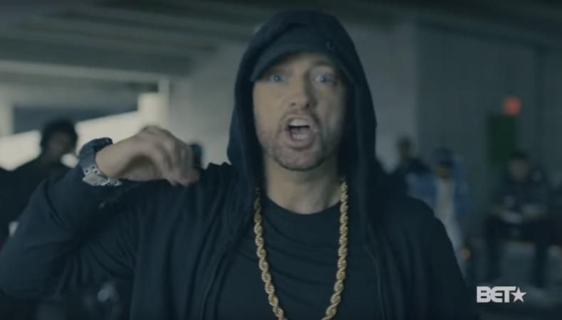 Емінем зробив різке реп-звернення до Трампа: опубліковане відео Емінем зробив різке реп-звернення до Трампа: опубліковане відео