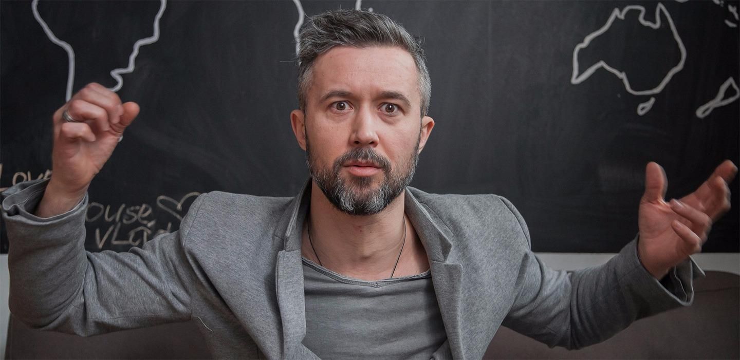 На концерт Бабкіна у Запоріжжі підігнали автозак: фото На концерт Бабкіна у Запоріжжі підігнали автозак: фото