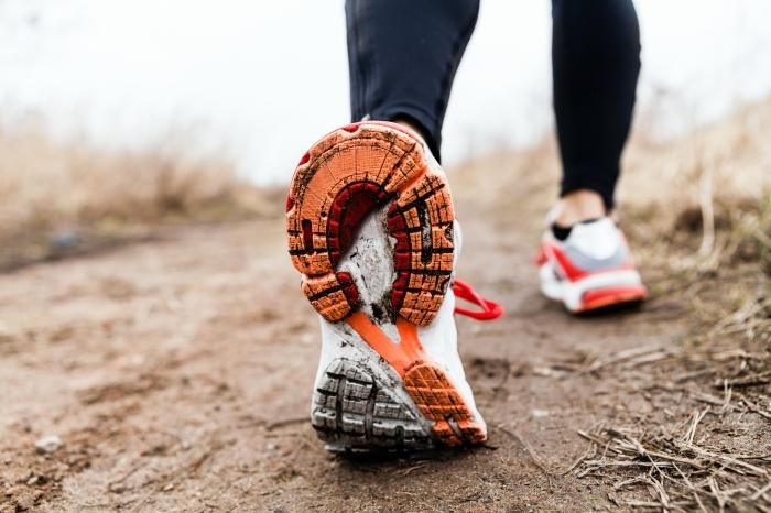 Полезные советы, как правильно стирать кроссовки в домашних условиях Полезные советы, как правильно стирать кроссовки в домашних условиях