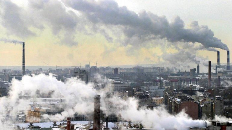В Мінекології назвали, скільки людей в Україні помирають через погану екологію
