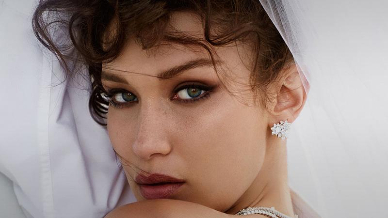 Белла Хадид удивила сменой имиджа: фотосравнение