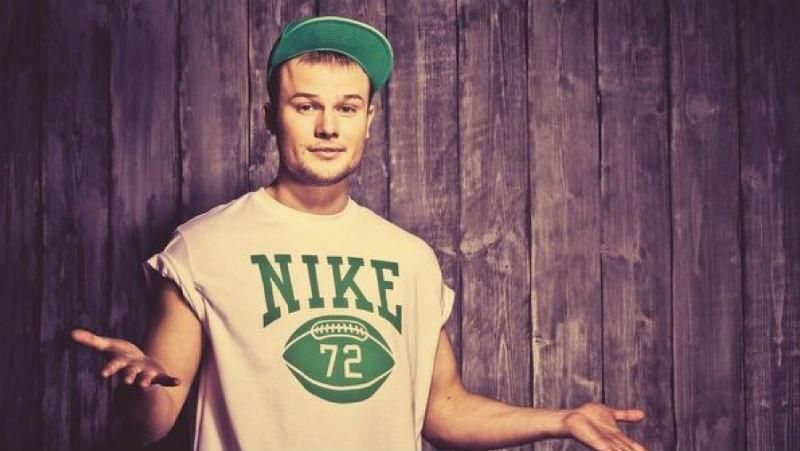 СБУ зняла заборону на в’їзд зі співака Макса Коржа СБУ зняла заборону на в’їзд зі співака Макса Коржа