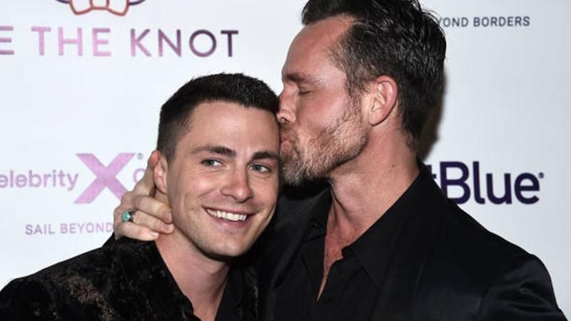 Звезда сериала "Американская история ужасов" женился на своём возлюбленном: трогательные фото Звезда сериала "Американская история ужасов" женился на своём возлюбленном: трогательные фото