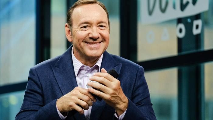 Кевина Спейси обвинили в изнасиловании актера: началось расследование Кевина Спейси обвинили в изнасиловании актера: началось расследование