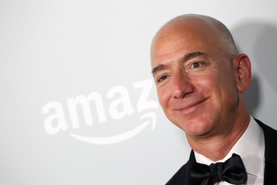 Власник Amazon продав акцій на 1,1 мільярд доларів 