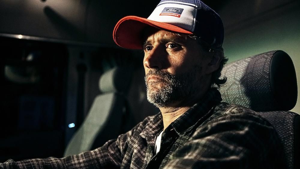 Известная автокомпания Ford создала кепку против сна: как она работает Известная автокомпания Ford создала кепку против сна: как она работает