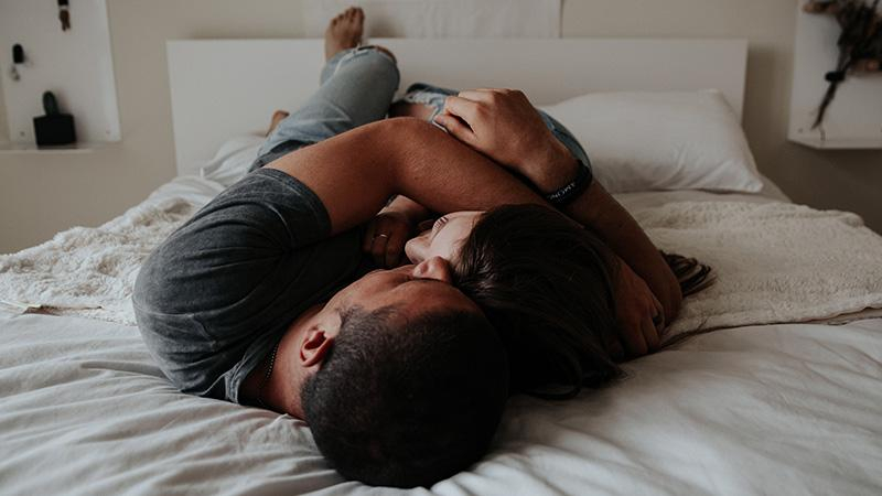 Кто должен спать дольше – мужчины или женщины: вывод ученых