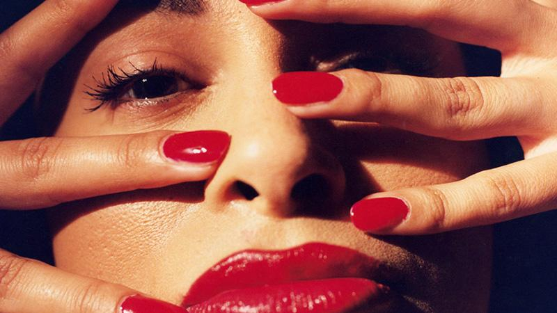 Создатель "Твин пикс" выпустил книгу о красоте обнаженного женского тела: фото (18+)