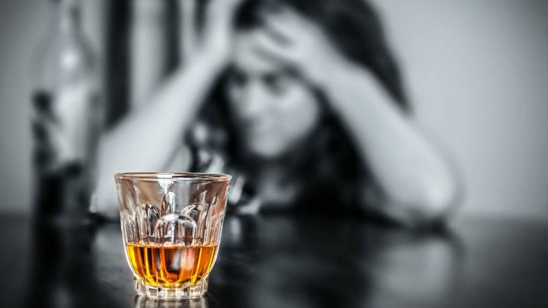 Вчені назвали ще одну небезпеку алкоголю