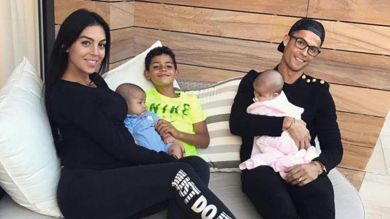 Невеста Роналду Джорджина Родригес показала фото дочери