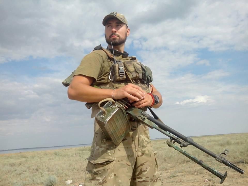 Война сводит разных мужчин в братство: воспоминания о фронте молодого бойца ВСУ "Сокола"