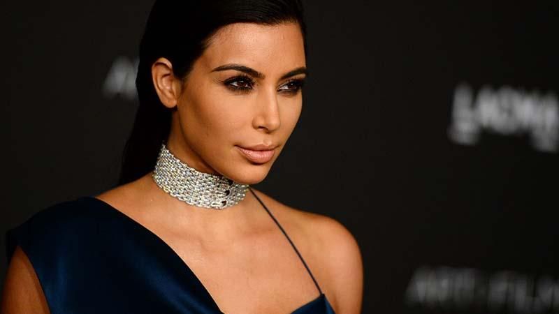 Бренд одежды Кардашян обвинили в плагиате: фотосравнение Бренд одежды Кардашян обвинили в плагиате: фотосравнение