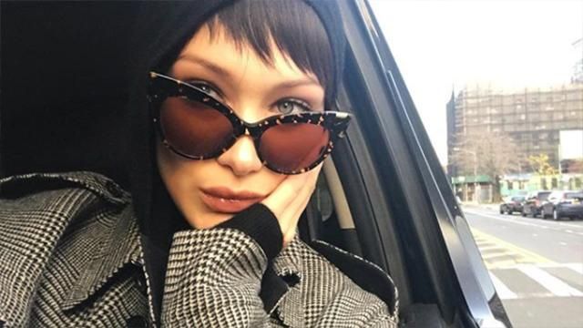 Белла Хадід прикрасила обкладинку корейського Vogue: фото Белла Хадід прикрасила обкладинку корейського Vogue: фото