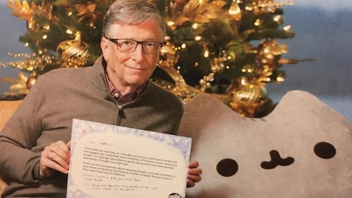 Білл Гейтс подарував гігантського кота на Різдво користувачці Reddit