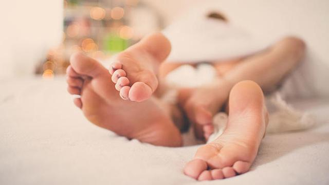 Почему очень полезно заниматься сексом зимой: объяснение ученых