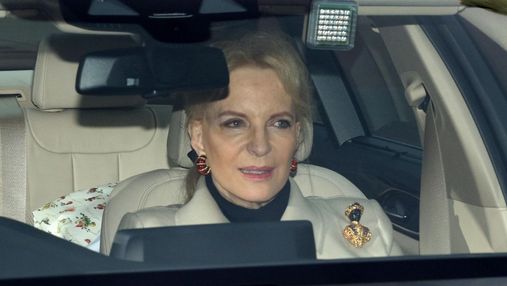 Дружина принца Кентського вибачилась за расистський аксесуар на прийомі з Меган Маркл