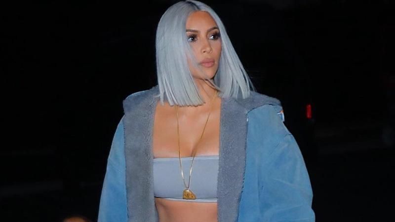 Кім Кардашьян отримала на Різдво подарунок вартістю у півмільйона доларів: фото Кім Кардашьян отримала на Різдво подарунок вартістю у півмільйона доларів: фото