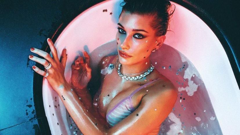 Хейлі Болдвін у блискітках постала на знімках для глянцю: відверті фото Хейлі Болдвін у блискітках постала на знімках для глянцю: відверті фото