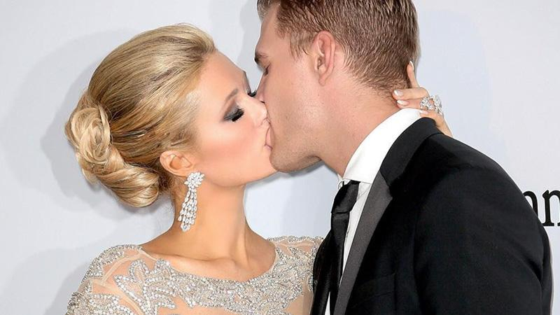 Дизайнер назвал бешеную стоимость кольца для Пэрис Хилтон