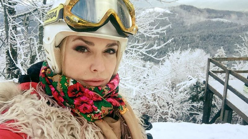 Ольга Сумская вместе с семьей поехала на отдых в Карпаты: сказочные фото