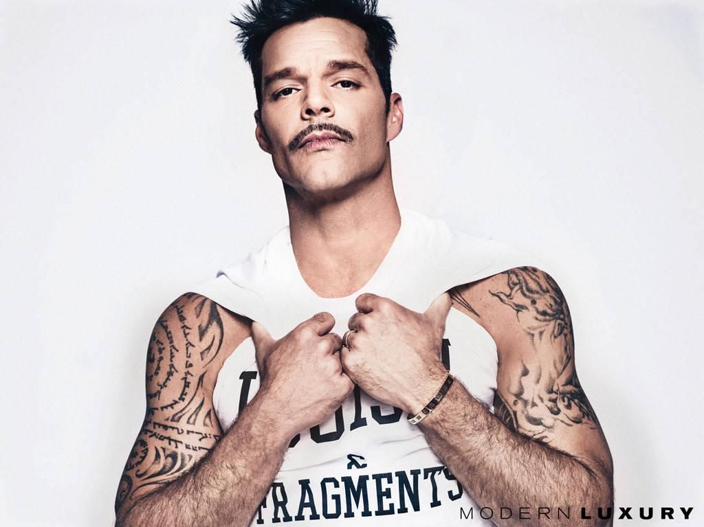 Рікі Мартін вразив прихильників голим фото: 18+ Рікі Мартін вразив прихильників голим фото: 18+