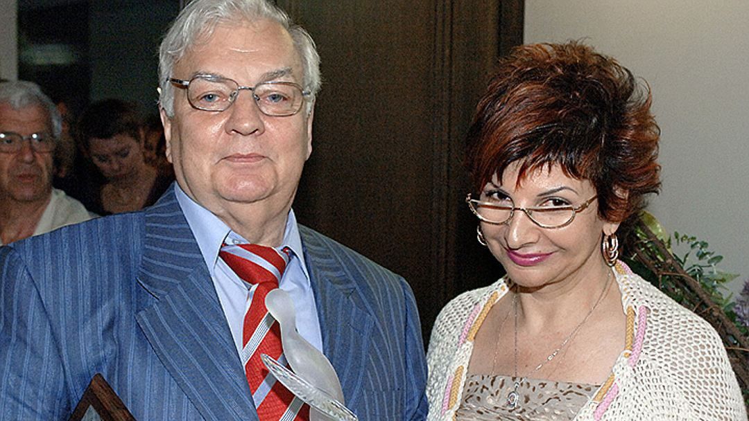 Умер Михаил Державин: комментарий жены Роксаны Бабаян Умер Михаил Державин: комментарий жены Роксаны Бабаян