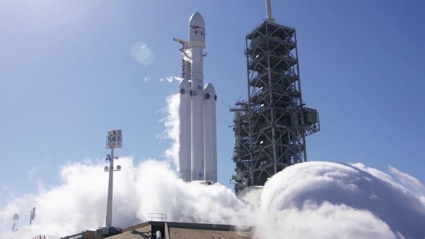SpaceX осуществила успешное испытание ракеты Falcon Heavy: опубликовано видео