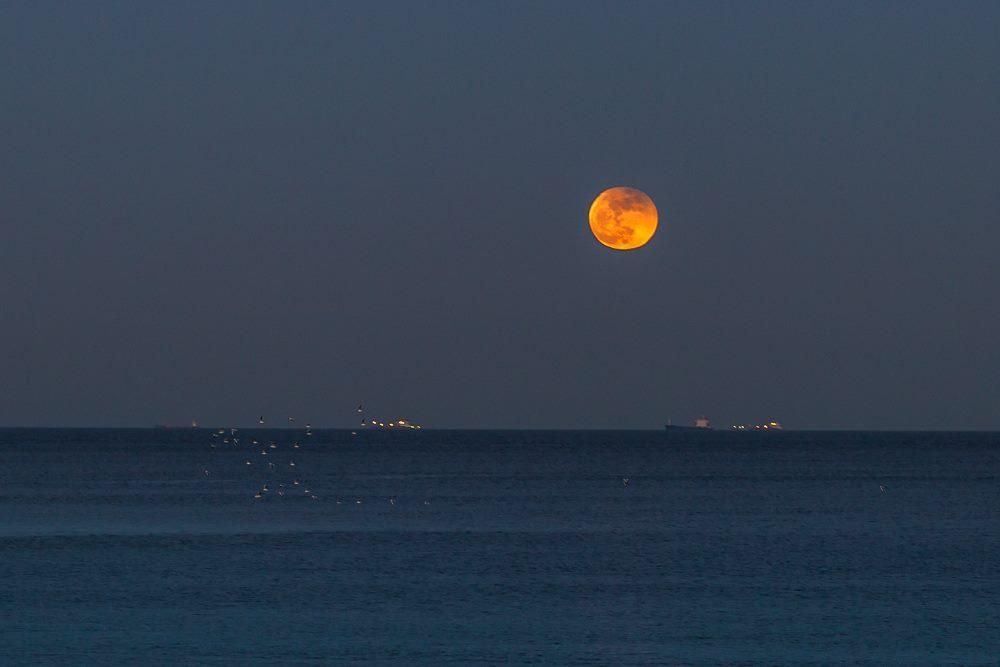 Лунное затмение 31 января 2018: видео голубой кровавой луны