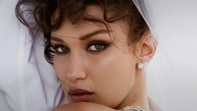 Стилист Беллы Хадид опубликовала пикантное фото обнаженной модели (18+) Стилист Беллы Хадид опубликовала пикантное фото обнаженной модели (18+)