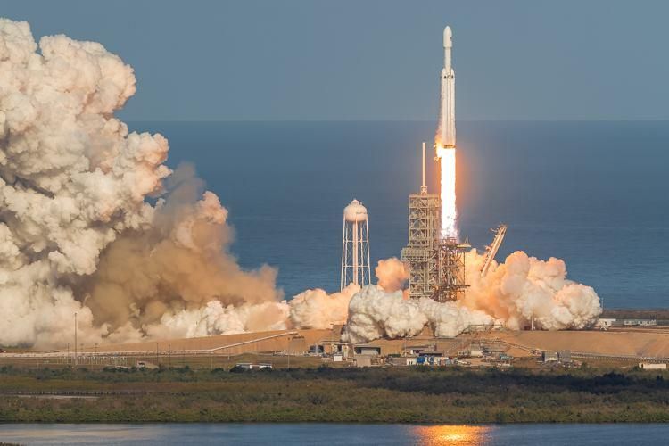 Дипломати назвали роль України в підготовці запуску Falcon Heavy