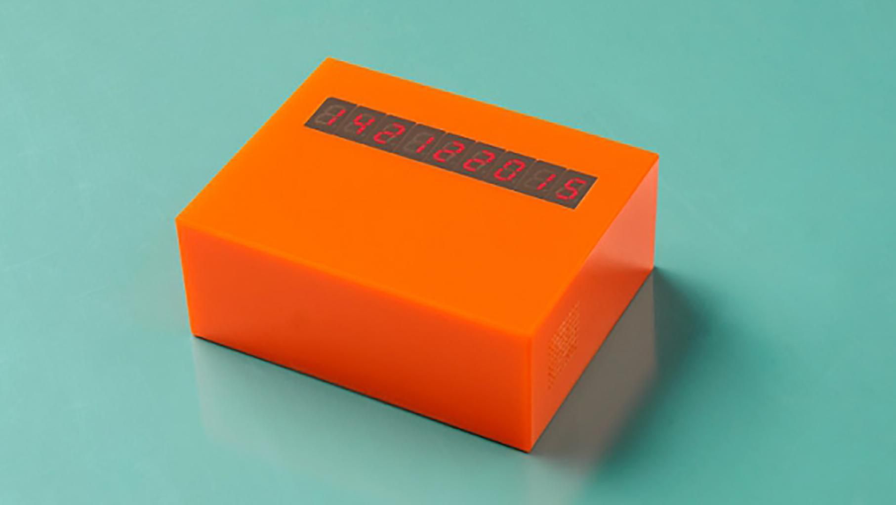 Gucci розіслали запрошення з детонатором Gucci розіслали запрошення з детонатором