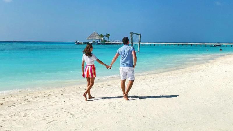 Ведущий шоу "Холостяк" Григорий Решетник показал семейный отдых на Мальдивах: роскошные фото
