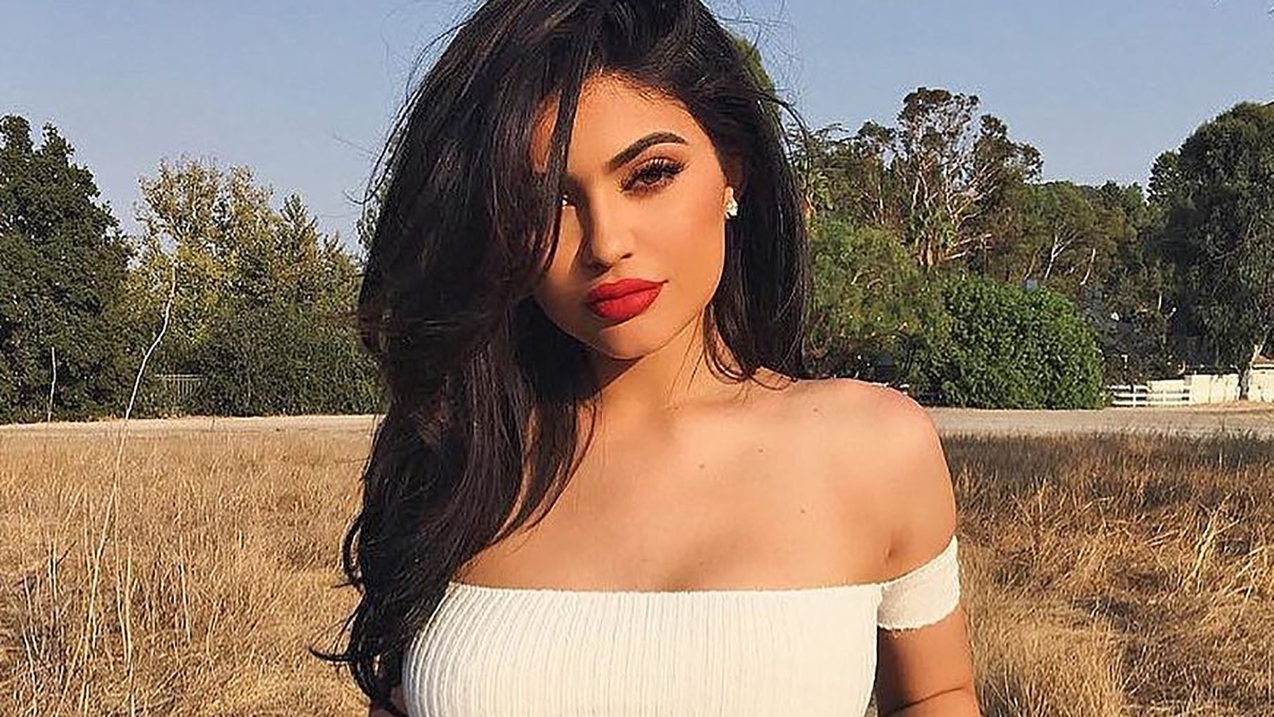 20-летняя сестра Кардашян показала свою фигуру после родов