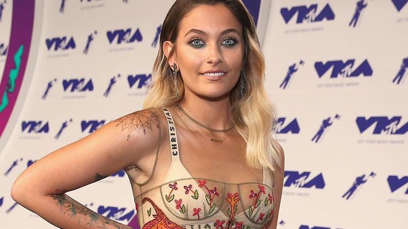 Донька Майкла Джексона знялася в яскравій фотосесії для Calvin Klein: фото та відео Донька Майкла Джексона знялася в яскравій фотосесії для Calvin Klein: фото та відео