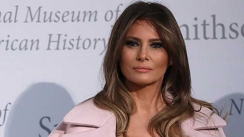 Меланія Трамп вразила новим стильним образом: фото Меланія Трамп вразила новим стильним образом: фото