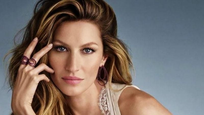 Супермодель Жизель Бундхен поделилась невероятными фото своей свадьбы Супермодель Жизель Бундхен поделилась невероятными фото своей свадьбы