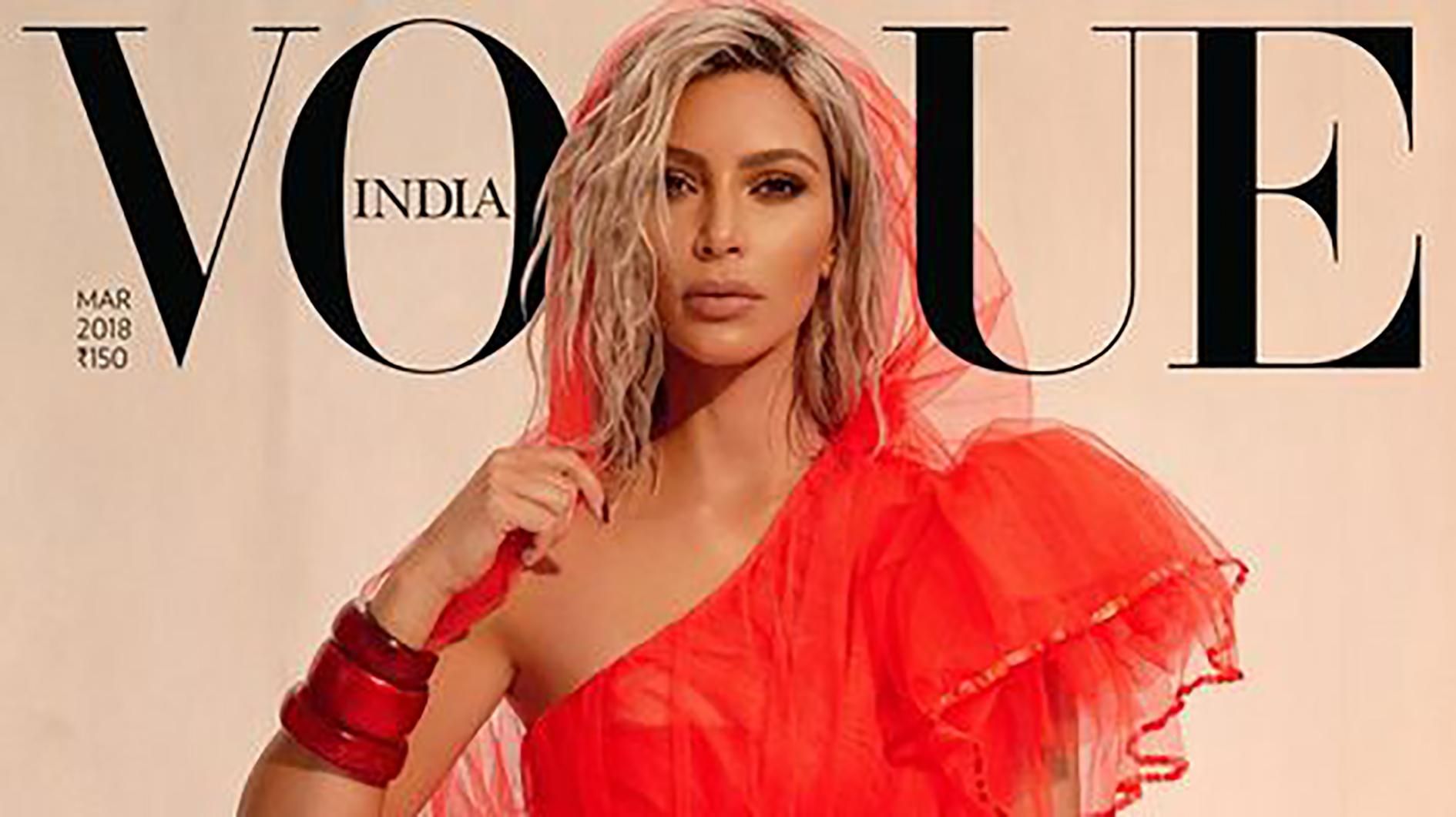 Уберите ее с обложки: фото Ким Кардашян оскандалилось в сети Уберите ее с обложки: фото Ким Кардашян оскандалилось в сети