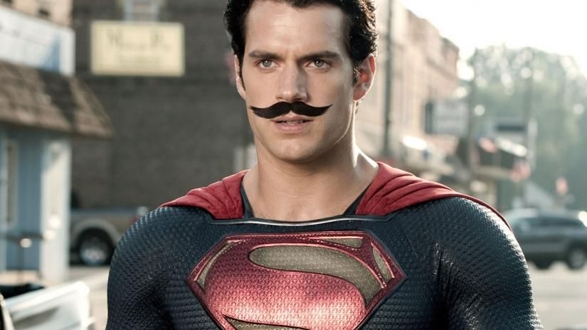 Ми всі знаємо, що це не працює: Зак Снайдер покепкував над вусами Супермена