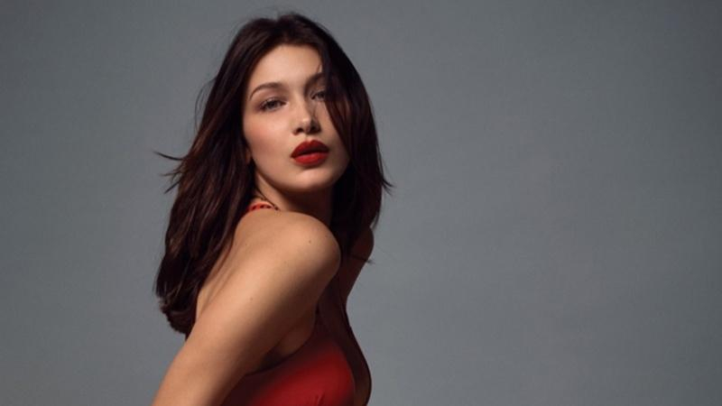 Модель Белла Хадид обнажилась в стильной фотосессии: соблазнительные фото