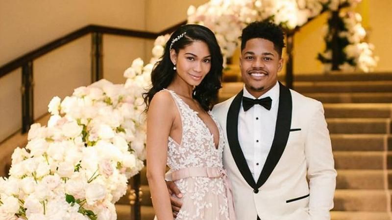 "Ангел" Victoria's Secret вийшла заміж за відомого футболіста: розкішні весільні фото "Ангел" Victoria's Secret вийшла заміж за відомого футболіста: розкішні весільні фото