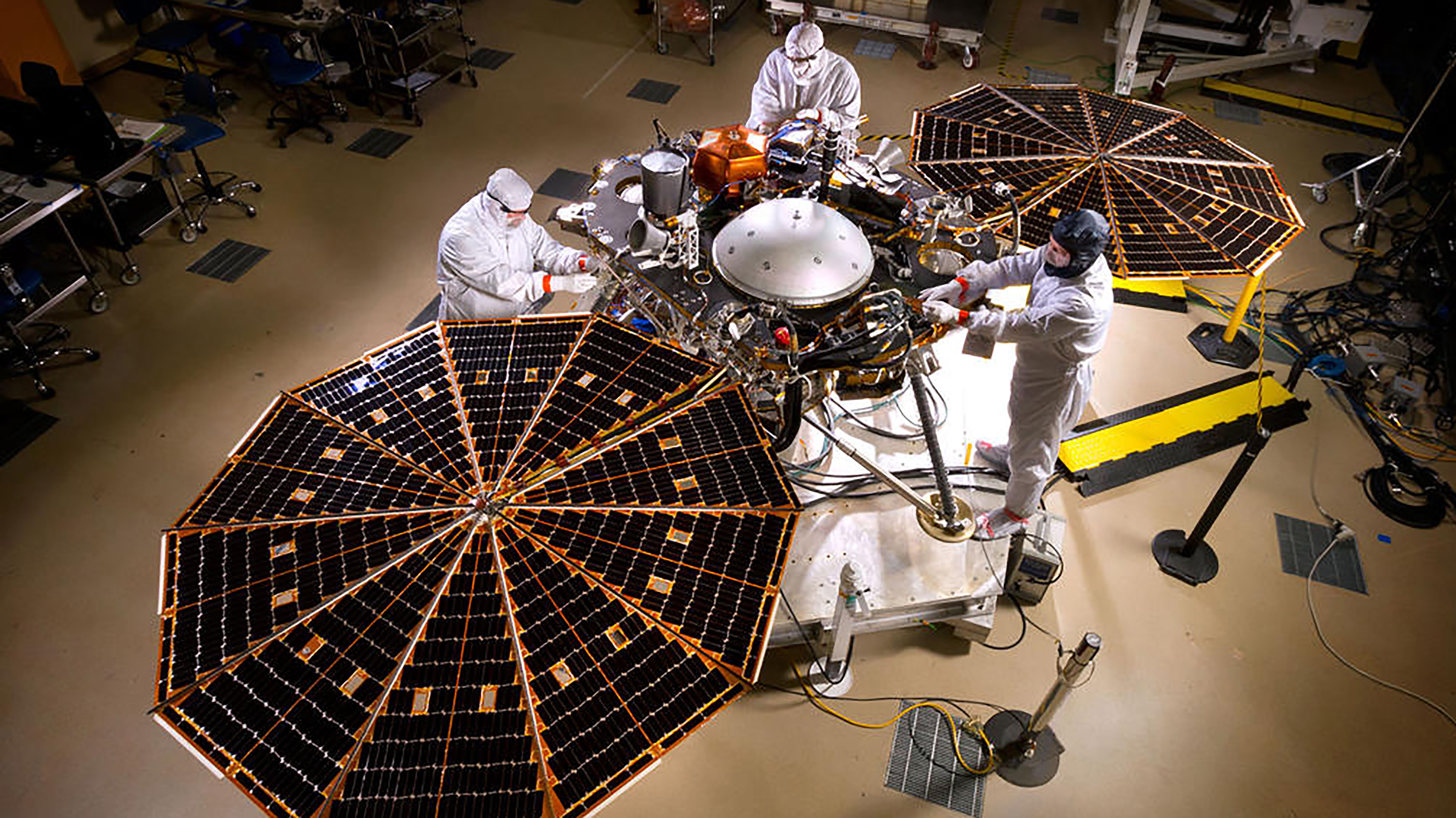 NASA протестувало нового робота, який незабаром відправиться на Марс