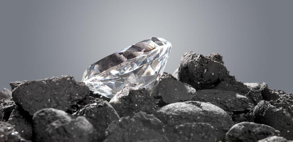 Науковці виявили діамант з льодом всередині, який має позаземне походження 