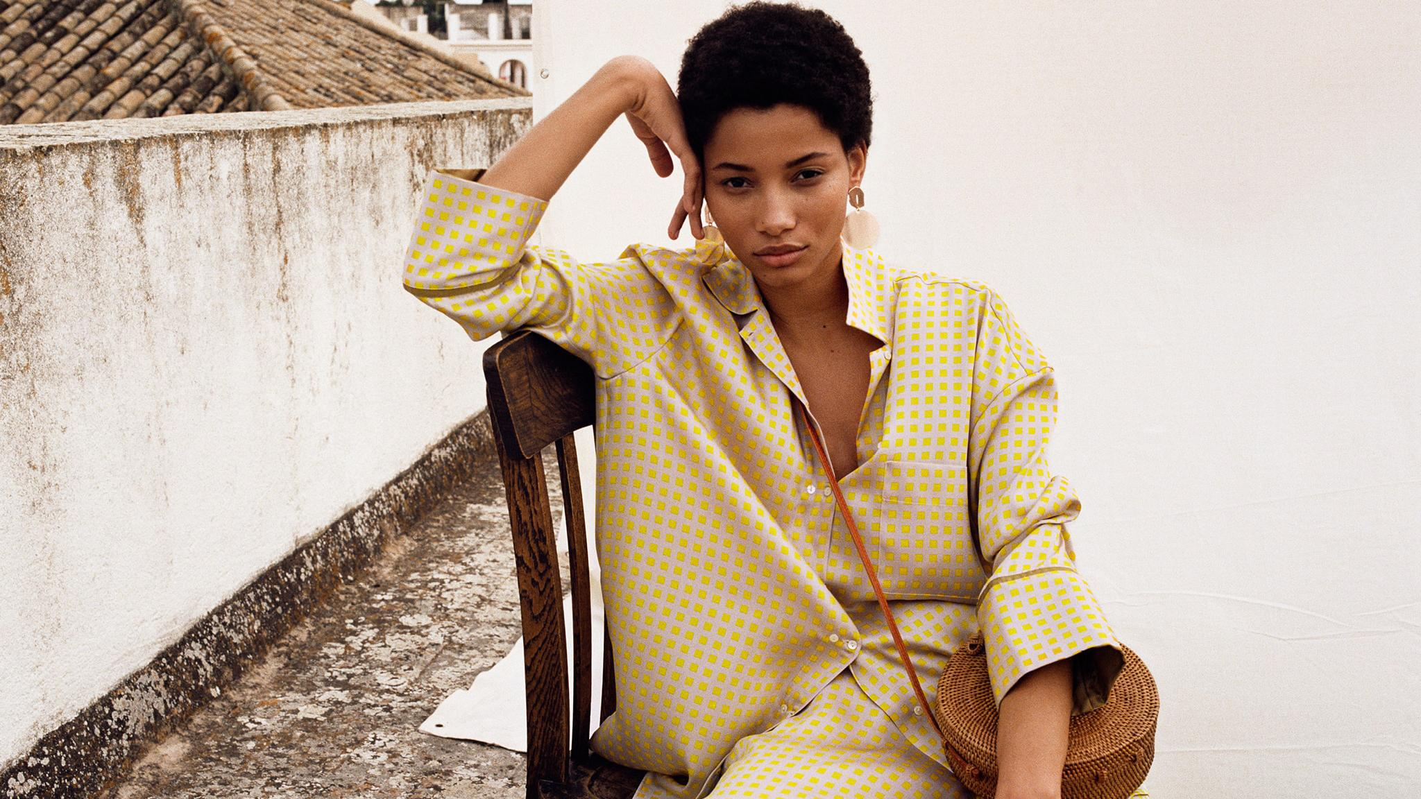 ТОП-5 стильных костюмов для женщин, которые будут в тренде весной 2018