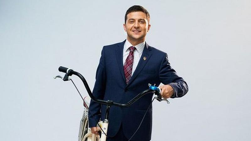 Владимир Зеленский поразил поклонников отличной физической формой: видео