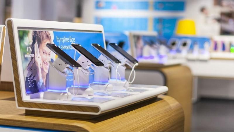 Українці "проміняли" ноутбуки на смартфони, – цікаве дослідження Українці "проміняли" ноутбуки на смартфони, – цікаве дослідження