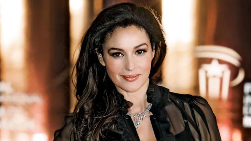 Роскошная Моника Беллуччи появилась на вручении престижной кинопроемии: фото Роскошная Моника Беллуччи появилась на вручении престижной кинопроемии: фото