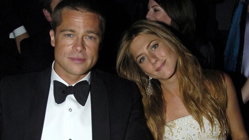 Джордж Клуні звів Бреда Пітта і Дженніфер Еністон, – ЗМІ Джордж Клуні звів Бреда Пітта і Дженніфер Еністон, – ЗМІ