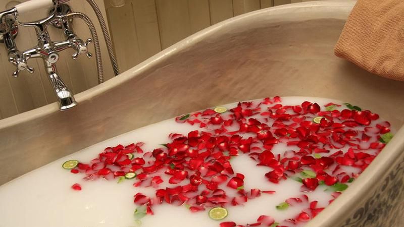5 причин, чому ванна корисніша за душ