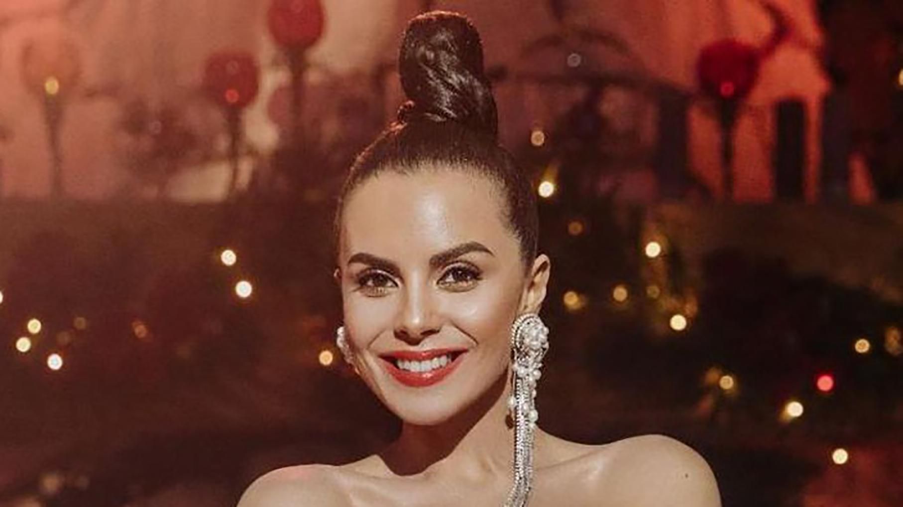 "Моя донька – королева": мама Насті Каменських присвятила дочці татуювання "Моя донька – королева": мама Насті Каменських присвятила дочці татуювання